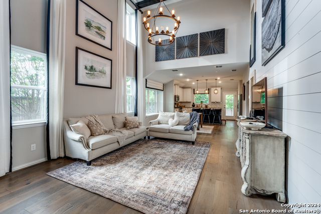 Image 4 of 28 For 2096 Cowan