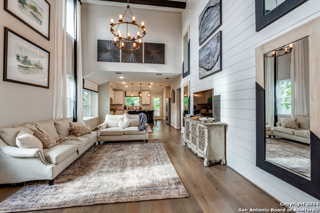 Image 5 of 28 For 2096 Cowan