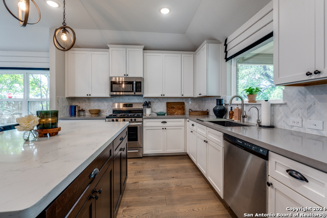 Image 9 of 28 For 2096 Cowan