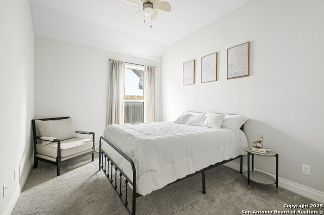 Listing photo id 29 for 7947 Valley Crst