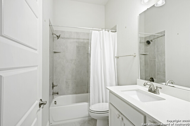 Listing photo id 30 for 7947 Valley Crst