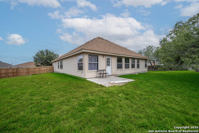 Image 17 of 18 For 4706 Granite Shls