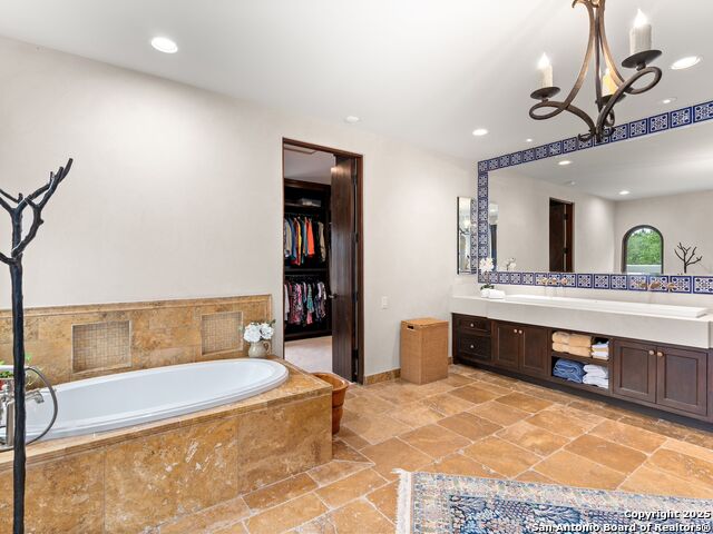 Listing photo id 31 for 2835 Palomino Springs