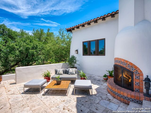 Listing photo id 41 for 2835 Palomino Springs