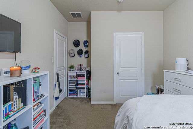 Image 26 of 29 For 12239 Hamlin Crk