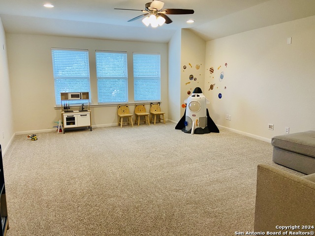 Image 15 of 21 For 109 Windsor Dr