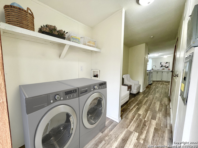 Listing photo id 5 for 23202 Post Oak