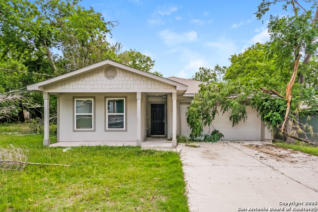 Details for 219 Garcia  , Seguin, TX 78155