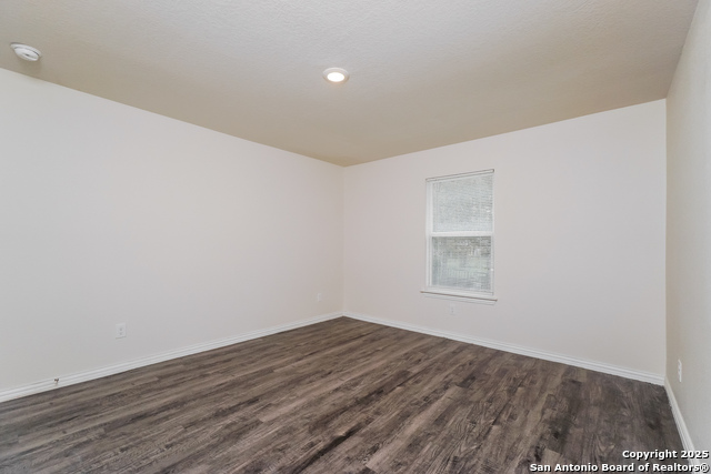 Image 9 of 21 For 219 Garcia  