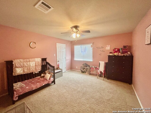 Image 21 of 28 For 333 Eglington Way