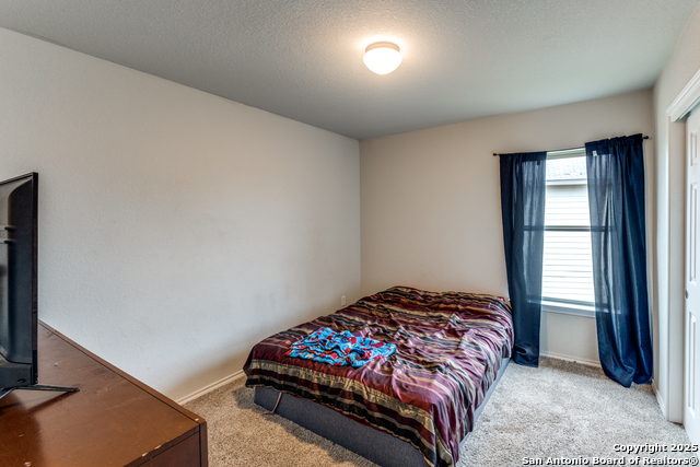 Listing photo id 13 for 4622 Acclaim