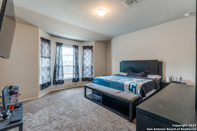 Listing photo id 5 for 4622 Acclaim