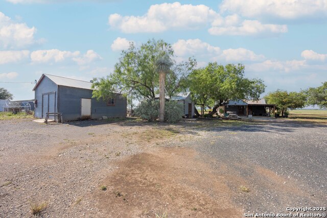 Listing photo id 20 for 1849 County Road 340