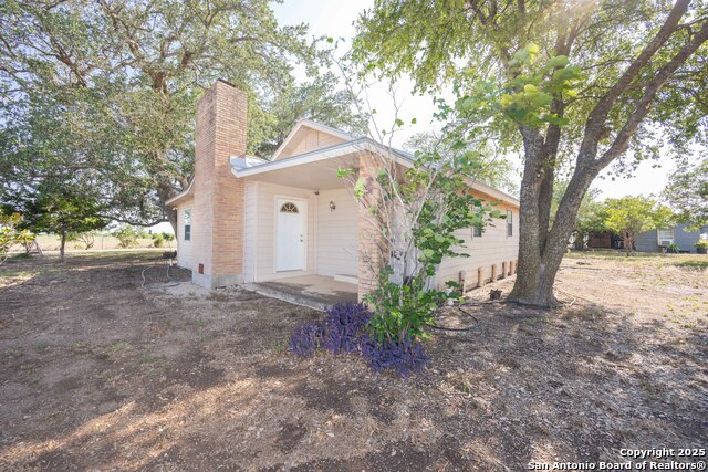 Listing photo id 28 for 1849 County Road 340
