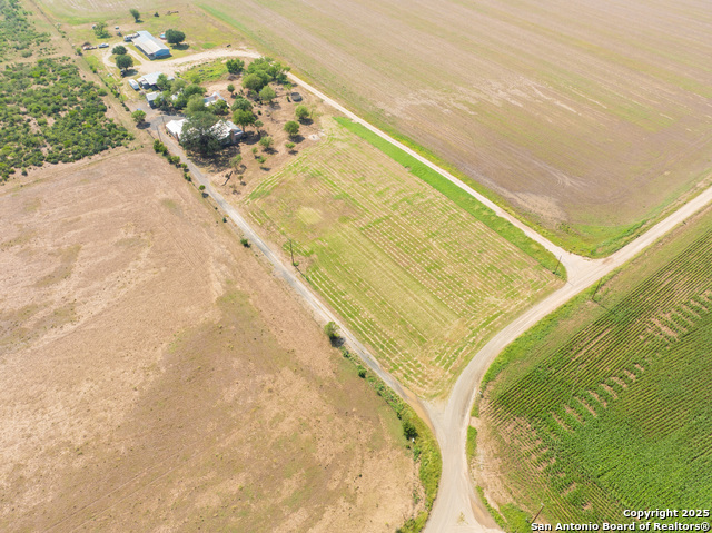 Listing photo id 30 for 1849 County Road 340