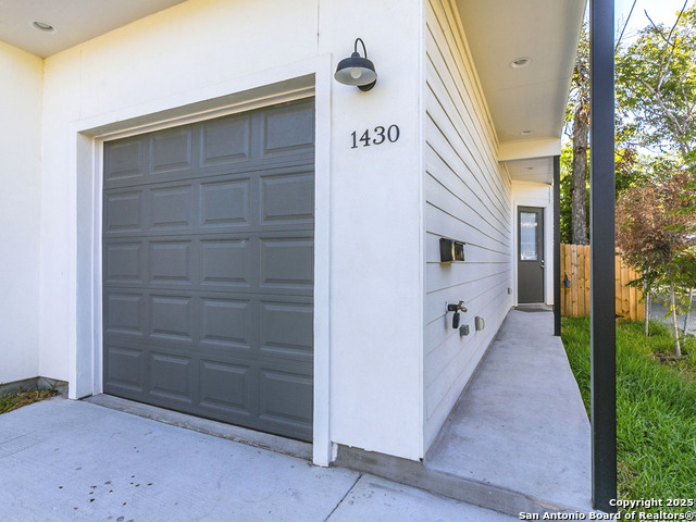 Listing photo id 20 for 1430 Hays