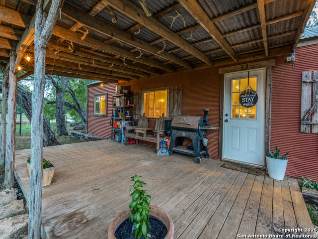 Listing photo id 20 for 2831 County Road 430
