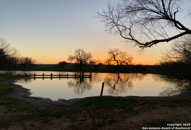 Listing photo id 24 for 2831 County Road 430