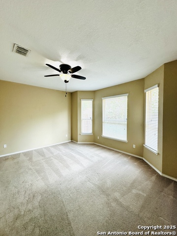 Listing photo id 13 for 4602 Todds Farm