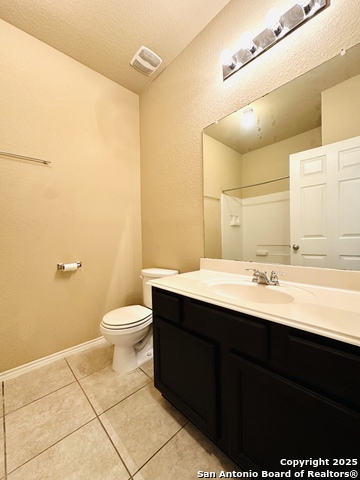 Listing photo id 3 for 4602 Todds Farm