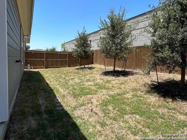 Listing photo id 22 for 7879 Abbey