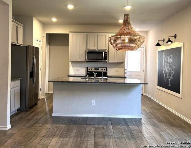 Image 6 of 23 For 7879 Abbey Pl
