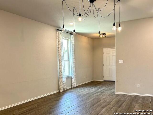 Image 7 of 23 For 7879 Abbey Pl