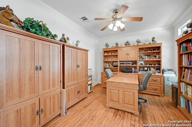 Listing photo id 16 for 108 Headwaters Ranch Rd