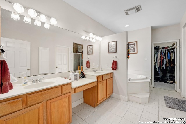 Listing photo id 18 for 108 Headwaters Ranch Rd