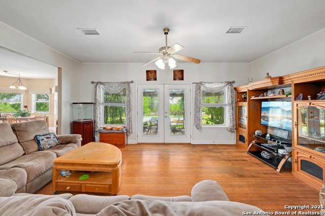 Listing photo id 7 for 108 Headwaters Ranch Rd