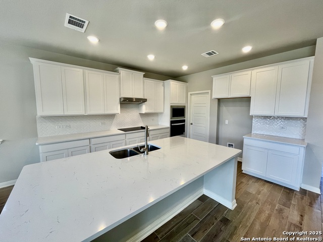 Image 13 of 50 For 10624 Yellowtail Blvd