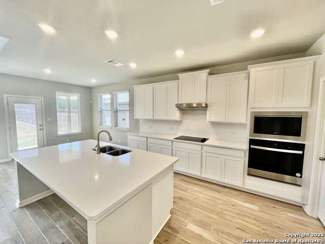 Image 16 of 50 For 10624 Yellowtail Blvd