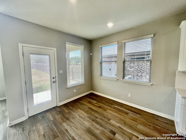 Image 18 of 50 For 10624 Yellowtail Blvd