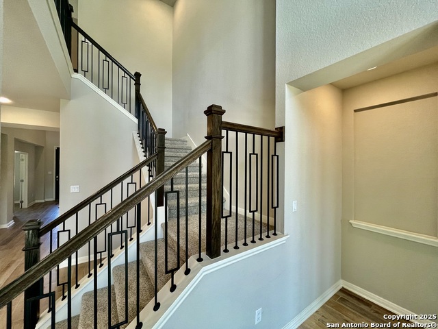 Image 22 of 50 For 10624 Yellowtail Blvd
