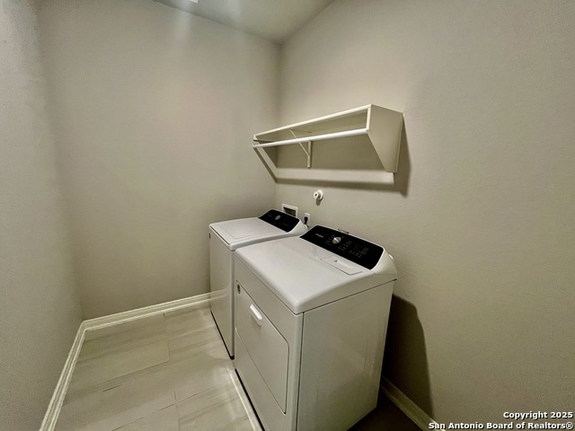 Image 9 of 50 For 10624 Yellowtail Blvd