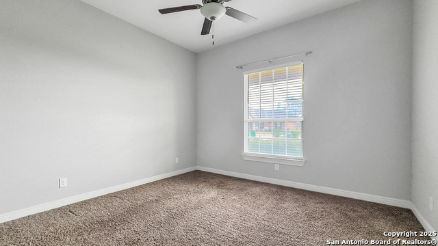 Listing photo id 20 for 212 Big Bend