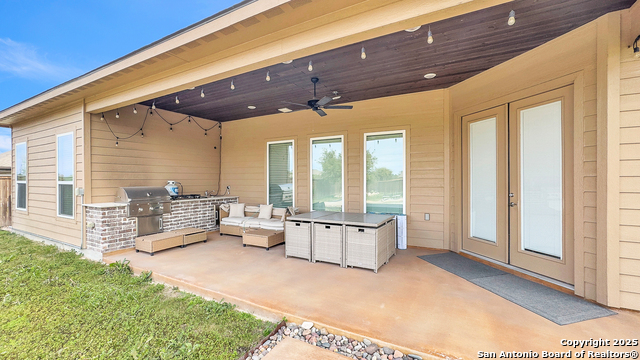 Listing photo id 30 for 212 Big Bend