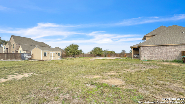 Listing photo id 31 for 212 Big Bend