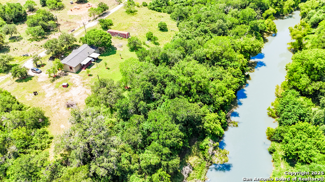 Listing photo id 0 for 237 County Road 393