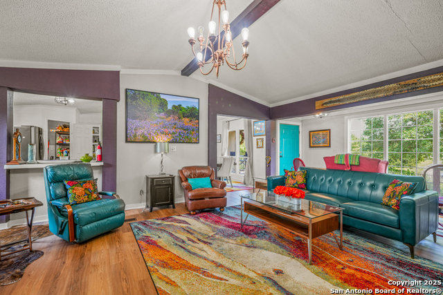 Listing photo id 23 for 237 County Road 393