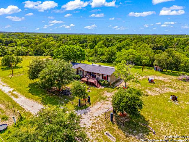 Listing photo id 2 for 237 County Road 393