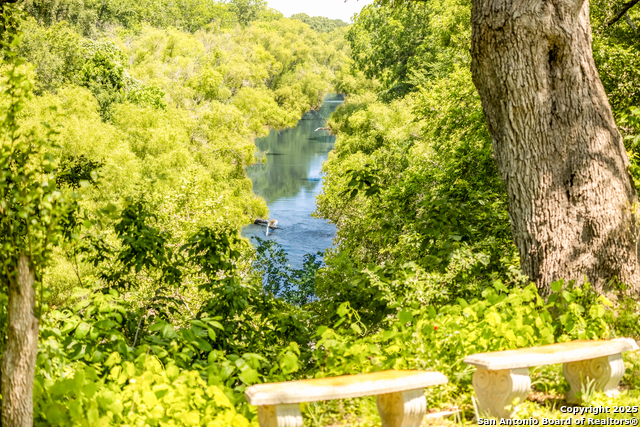 Listing photo id 40 for 237 County Road 393