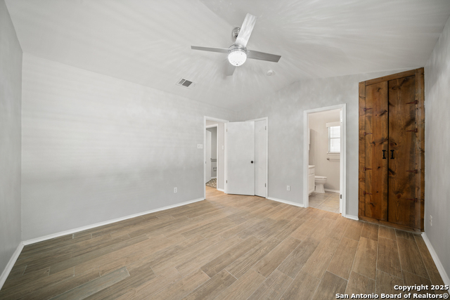 Listing photo id 16 for 209 Main S