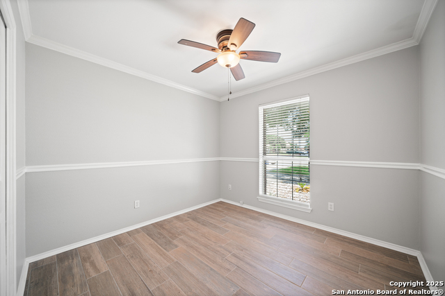 Listing photo id 18 for 209 Main S