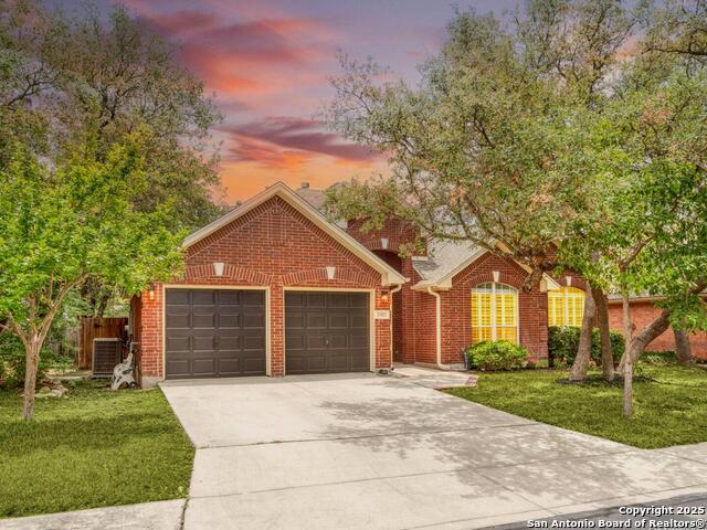 Listing photo id 0 for 13522 Barsan