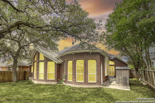 Listing photo id 22 for 13522 Barsan