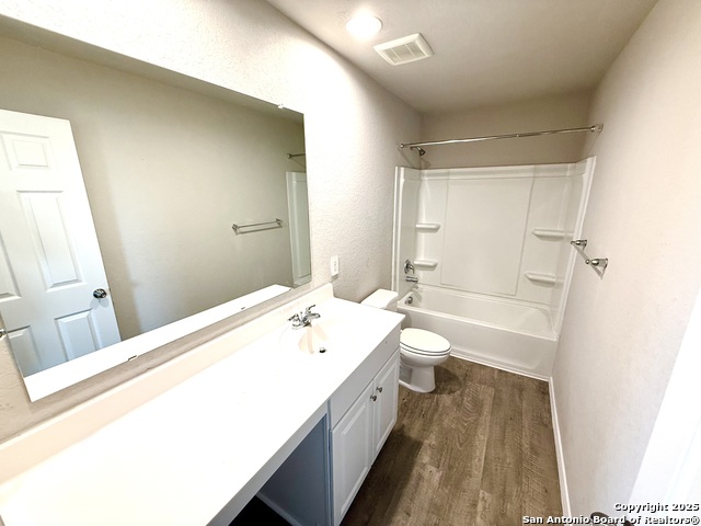 Image 13 of 23 For 7614 Crestway Ridge