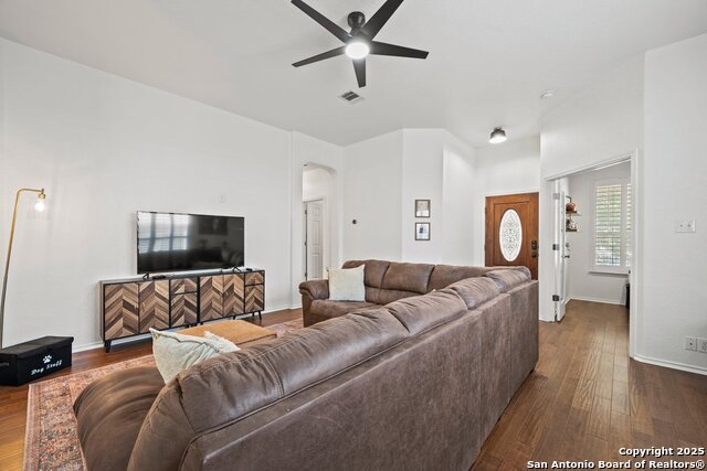 Image 11 of 28 For 788 San Luis