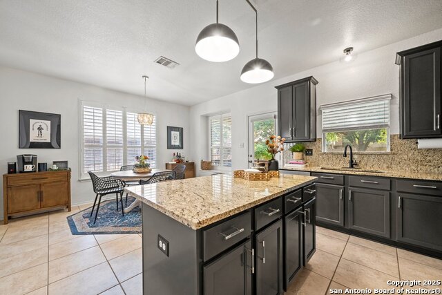 Image 5 of 28 For 788 San Luis