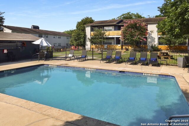 Details for 483 Laurel  507, New Braunfels, TX 78130